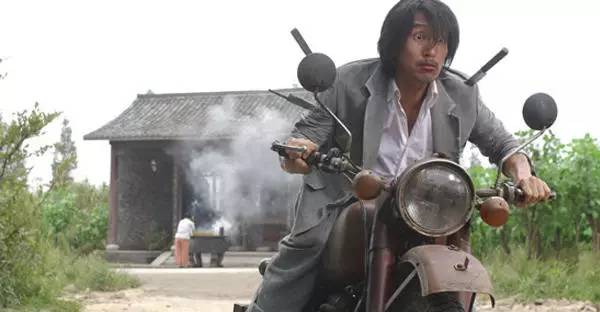 周星驰功夫为啥那么好看,周星驰功夫诡异细节