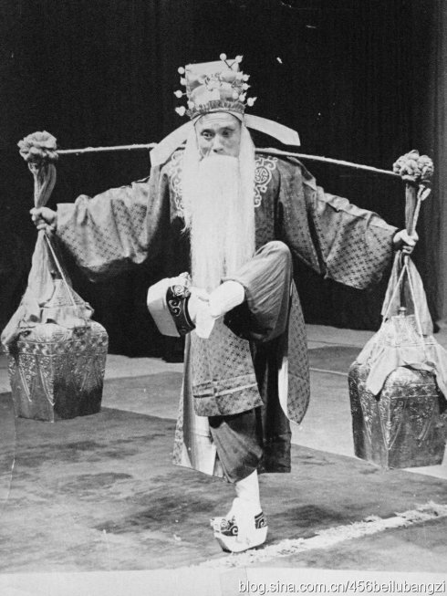 晋剧戏曲人物：又是演员又是教师牛清元