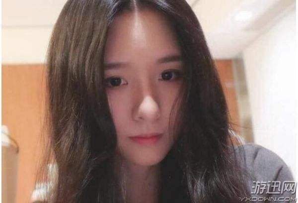 斗鱼一姐阿冷紫霞仙子,斗鱼姐妹花阿冷