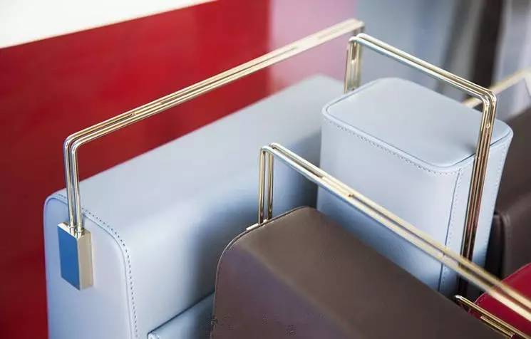 包治百病｜老娘再也不想撞包啦~