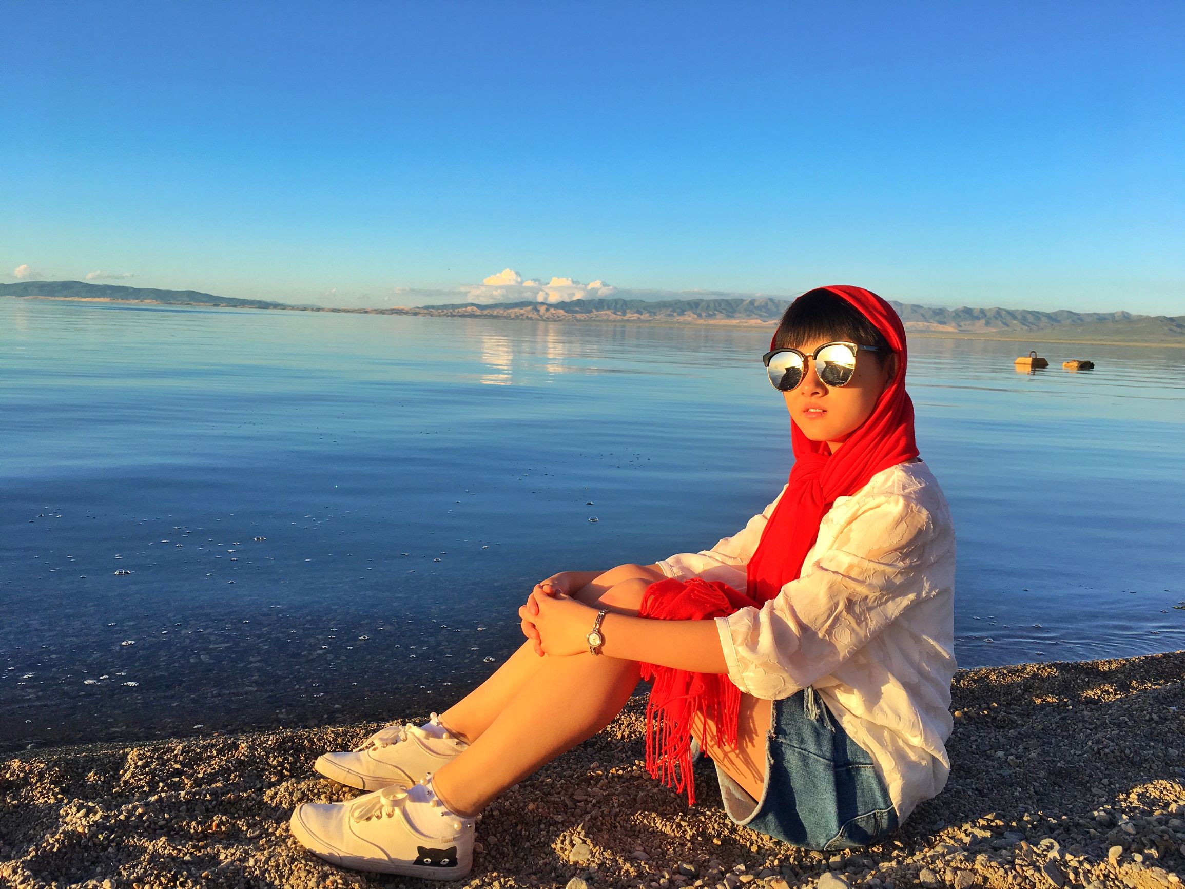 深邃的蓝,梦幻的蓝,是我的青海我的湖