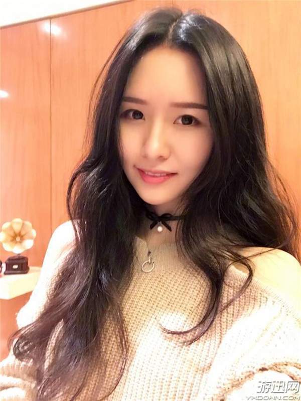 斗鱼新晋吸金女王阿冷,斗鱼唱歌女主播排名阿冷