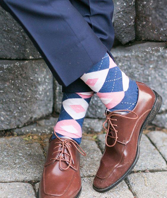 男生穿粉色会不会太娘 (男生穿粉色很娘)