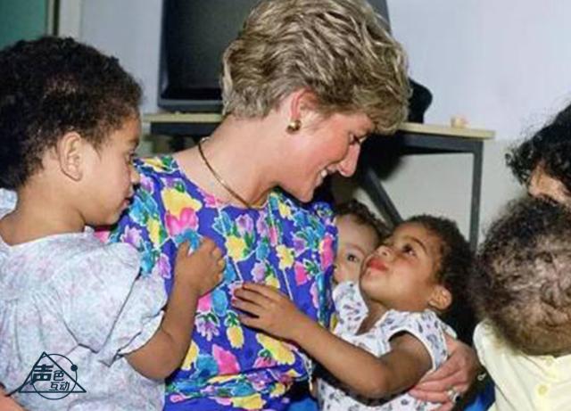 永远的英伦玫瑰戴安娜王妃,戴安娜去世时英国有多伤心