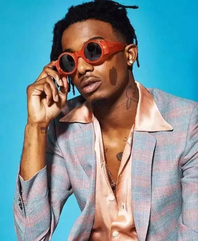 亚历山大王阿迪达斯联名球鞋,亚历山大王和阿迪达斯合作款鞋