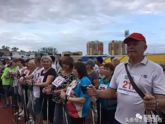 俄罗斯人在黑河的视频,黑河实拍俄罗斯