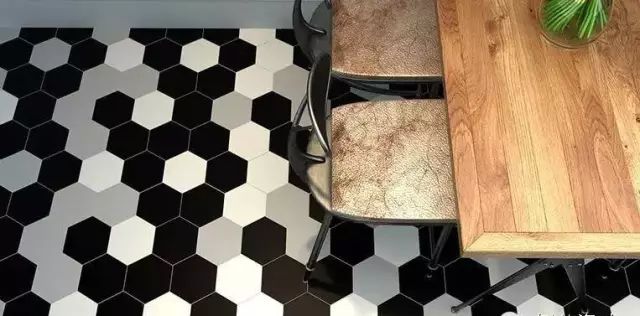 装修新房六角砖不一样的格调只属于追求品质生活的你！