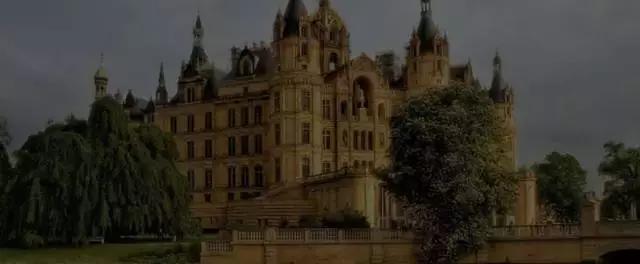 不要以为国际奢侈大牌就不“抄袭”了