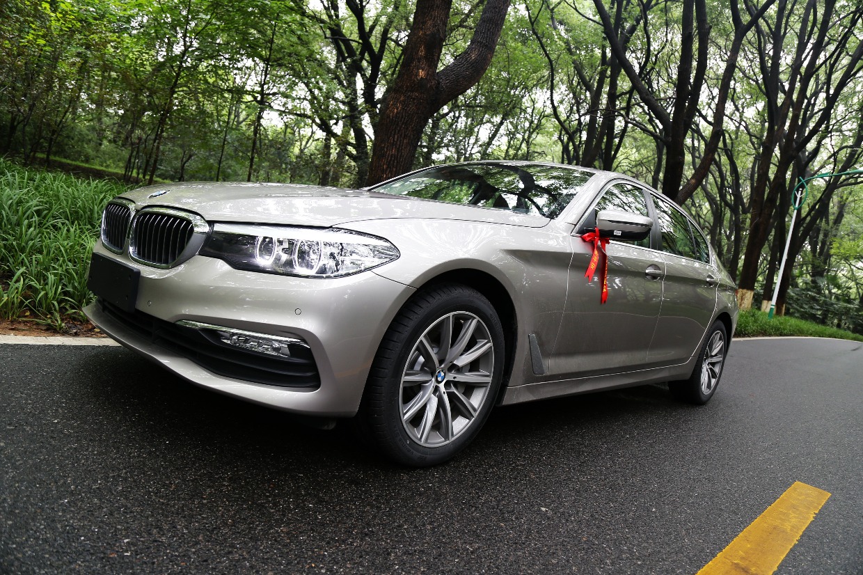 宝马5系528li上市特别版几驱,宝马5系528li上市特别版区别