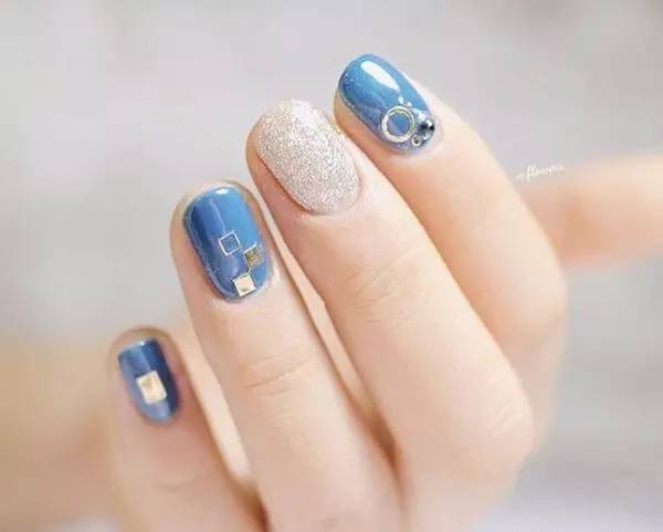 打个赌！看完这100款时髦美甲，你会种下一片草原