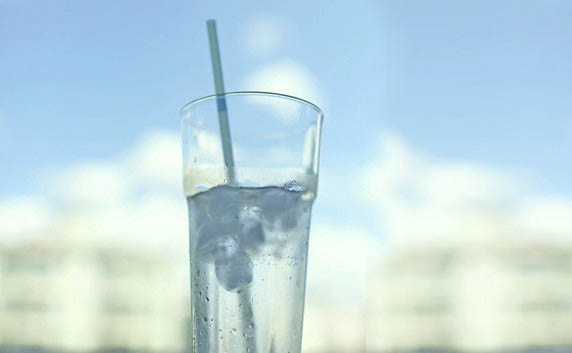 大家都清洗过饮水机吗,饮水机从来没有清洗过