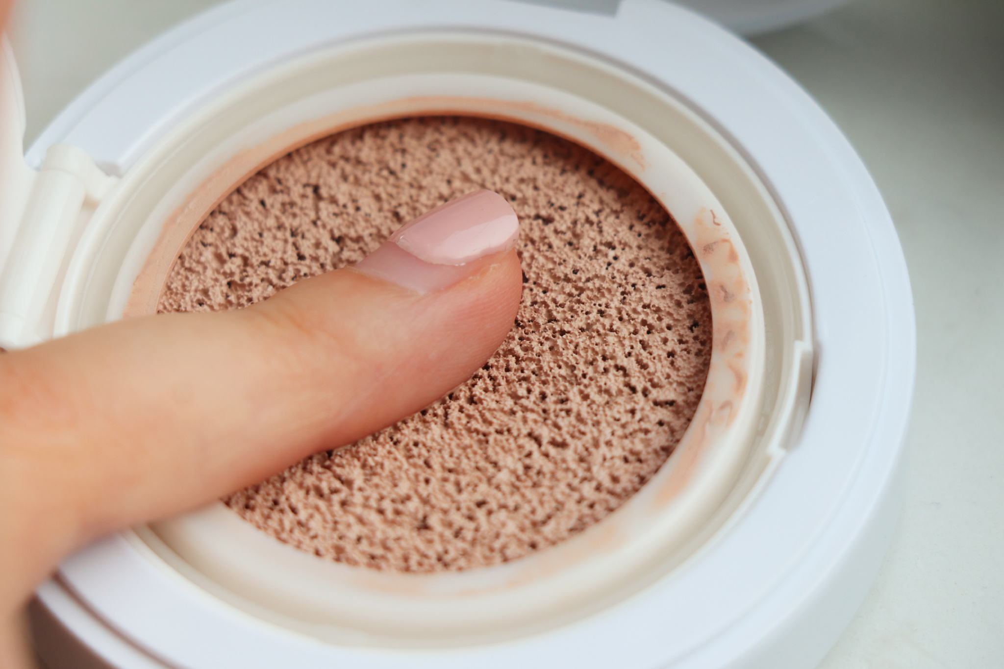 夏日气垫bb霜推荐,夏日干皮好用的气垫推荐