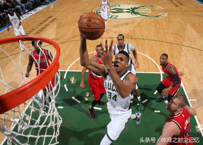 字母哥出战存疑雄鹿,雄鹿官方更新字母哥伤情