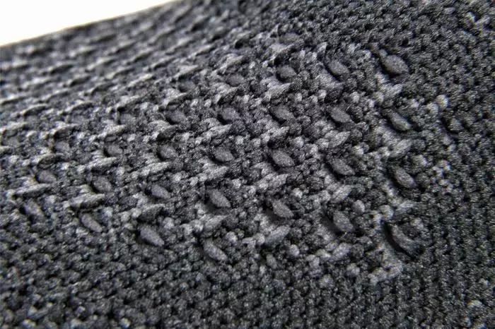 reebok什么跑鞋最好,䨻科技跑鞋踩开有多爽