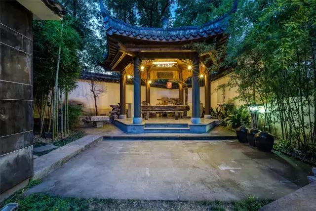 转型升级看美宿|闲庭——任门外风吹雨打,我自胜似闲庭信步