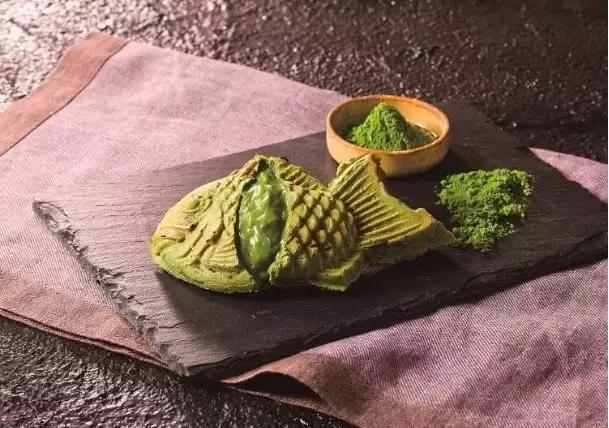 男人唯一愿意看见的绿色的东西就是抹茶，日本就做的很好