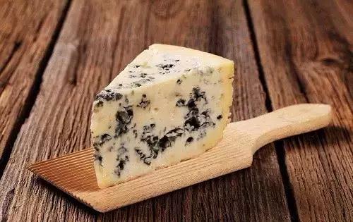 普通一道菜加了芝士就高大上，是不是能拉出丝就会更疯狂？