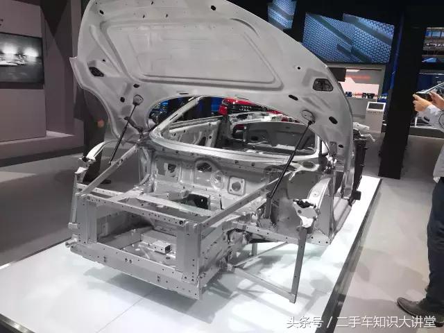 西班牙人喜欢什么奢牌,西班牙人喜欢干什么