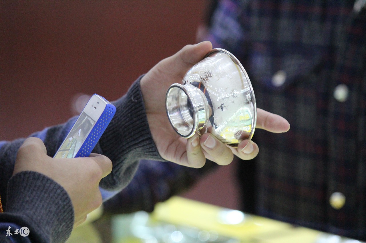 银饰怎么鉴定是纯银的,s925是纯银怎么辨别真假