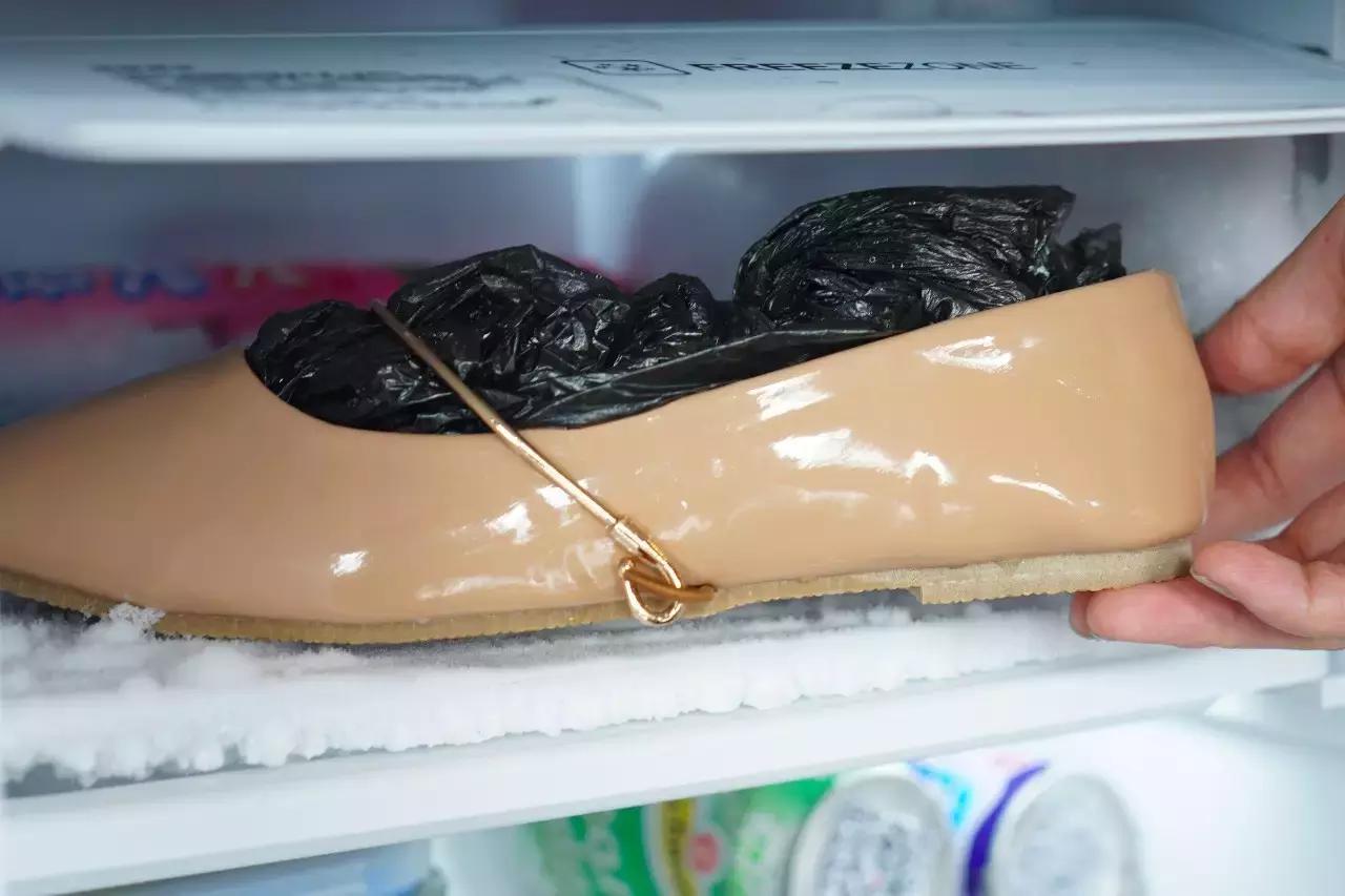 新鞋防磨脚最好的方法,防鞋磨脚特效药