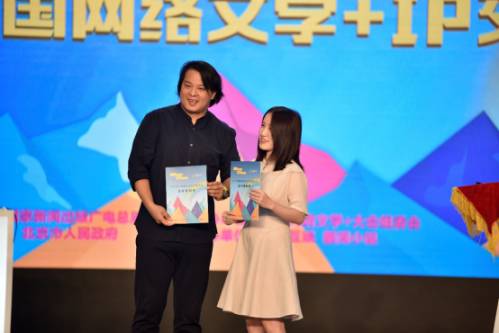 谁家MM：超人气女频大神养成史｜大神专访