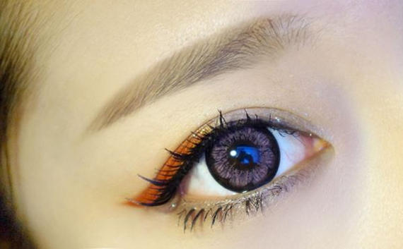 白色美瞳的正确戴法,美瞳的正确戴法小仙女