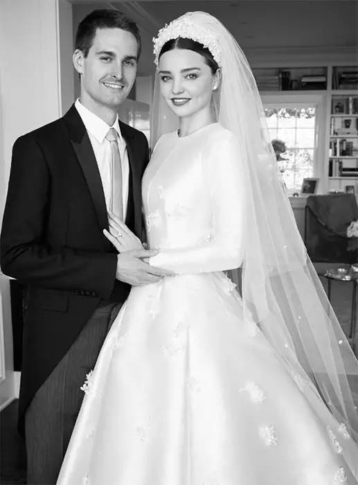 Snap首超Facebook，但可儿竟把婚纱照发在Ins上！