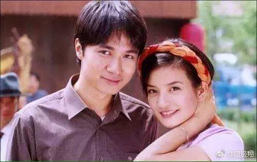 赵薇穿搭夏装,女人学赵薇穿衣搭配