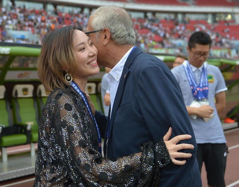 上帝膜拜的主帅！13场让中超保级队上岸，他若坐镇国足或早出线