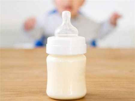 宝宝拉肚子非要吃粥吗,宝宝拉肚子需要喝腹泻奶粉吗