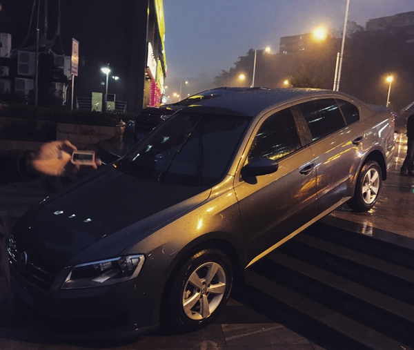 人生中第一辆车凯美瑞和雅阁 (自己的第一辆车凯美瑞)