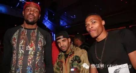 五大囧！神唠叨使公牛关键时刻五秒违例！这个歌手到底什么来头？