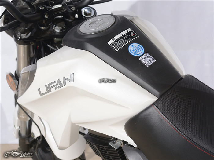 能下赛道运动轿车,力帆kp150mini赛道版