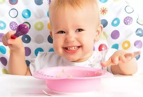 孩子吃饭拖拉磨蹭评语怎么写,孩子吃饭挑食怎么写评语