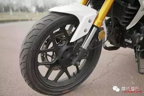 力帆kps150水冷电喷新款街车,力帆双缸250街车多少钱