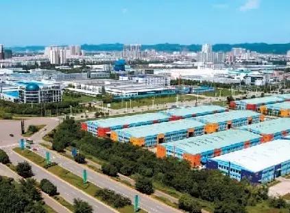 成都首个破亿的区,成都龙泉驿的发展