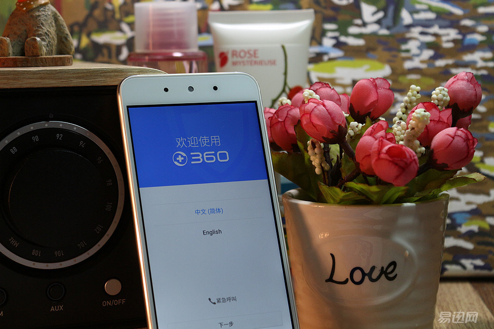360手机f4标准版和高配版区别,360手机f4价格