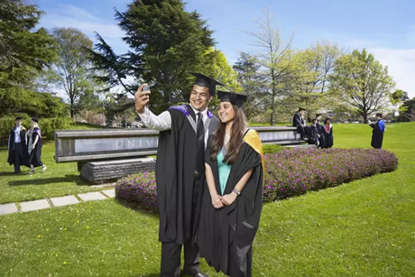 一所让学生不由自主选择的大学这就是UC