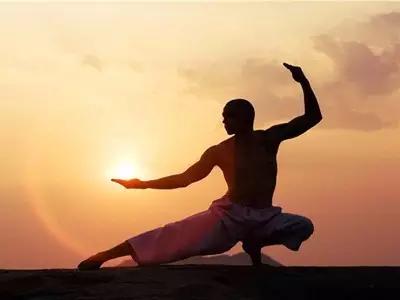 肝癌晚期被治好的名医有哪些,八年前患有晚期肝癌