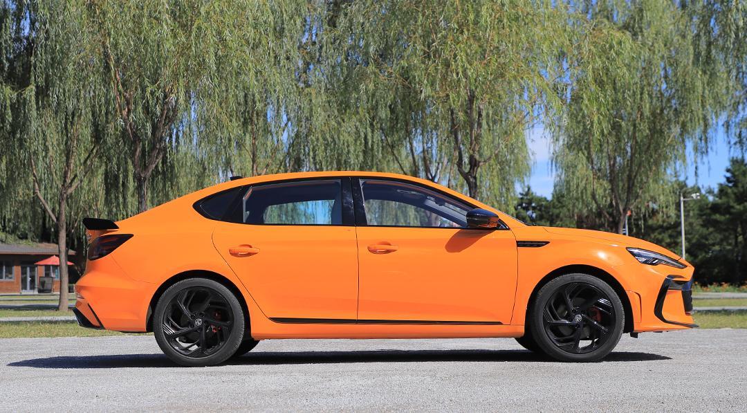 名爵mg6pro黑武士试驾,名爵mg6pro豪华版功能详解