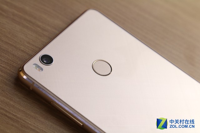 808原版测评,小米4s值得入手吗