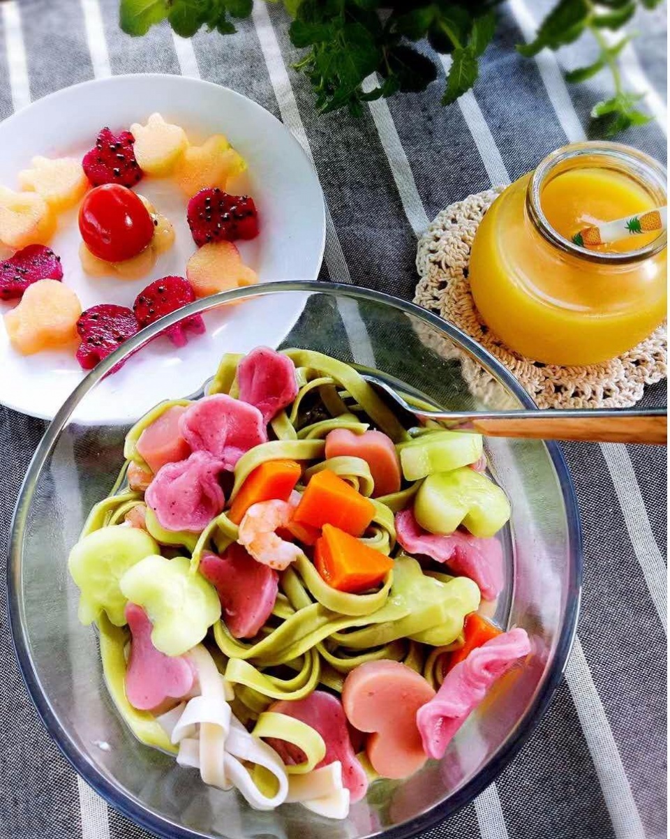 让吃货来了不走的地方，居然是一家汽车4S店！