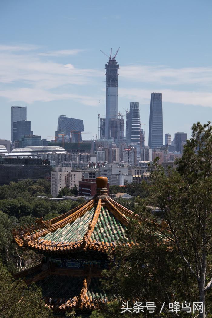 腾龙变焦镜头18-4,腾龙新18-400mm大变焦镜头