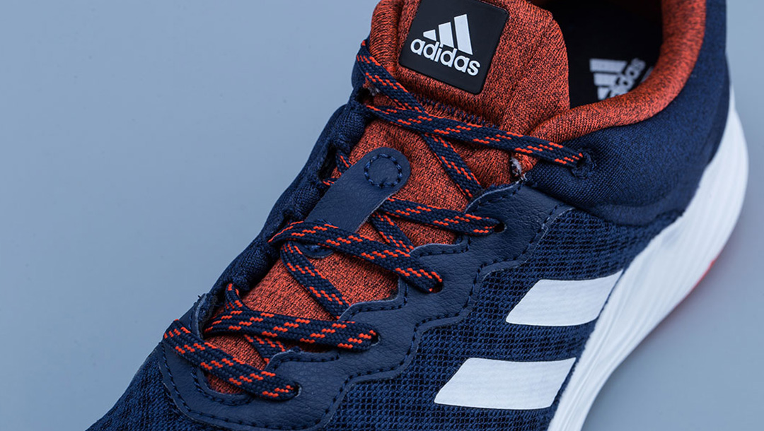 阿迪达斯为什么官网便宜,为什么阿迪达斯的跑鞋便宜