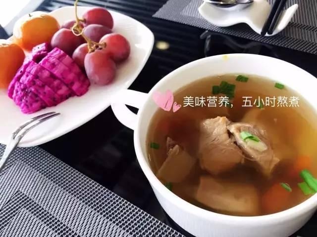 让吃货来了不走的地方，居然是一家汽车4S店！