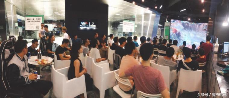 杰伦演唱会场内和看台的区别,杰伦电子竞技俱乐部