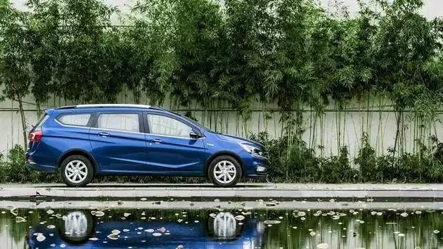 新款宝骏310旅行版,宝骏310w旅行版自驾游