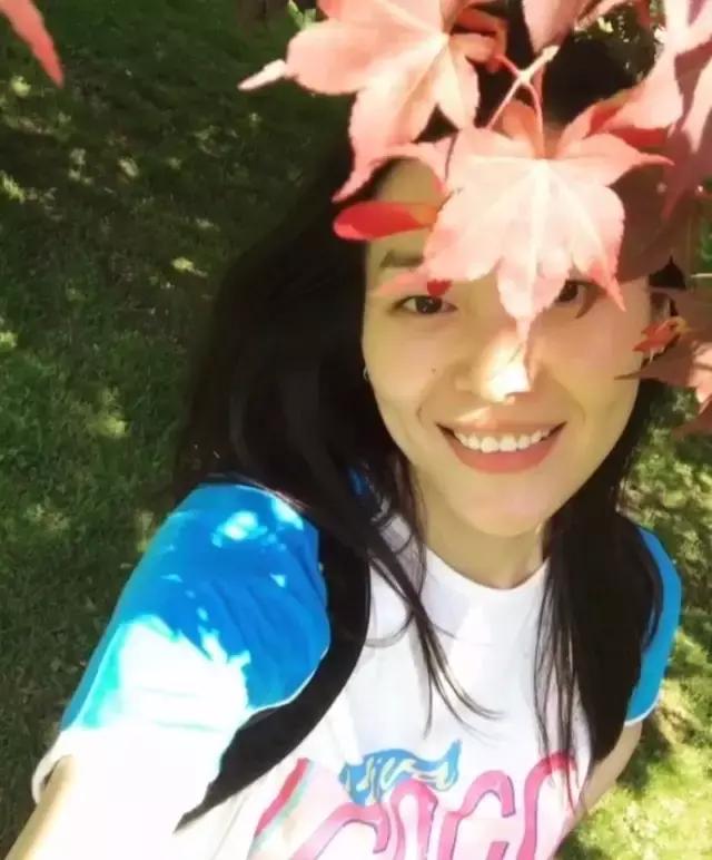 经典金标t恤,曾经被嫌弃的衬衫