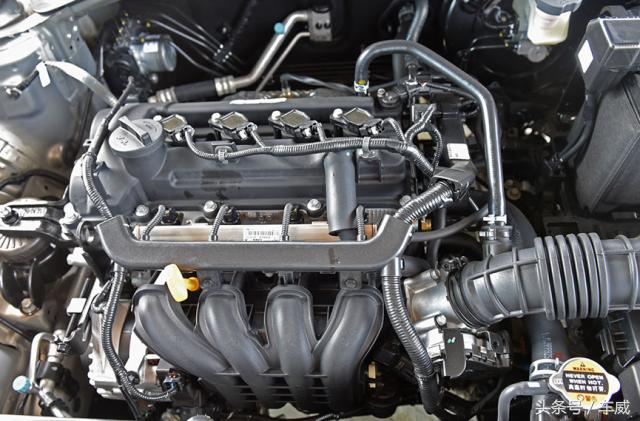 起亚k2跟起亚kxcross的区别,起亚kxcross比k2怎样