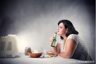 明明怀孕了为什么还会排卵,孕早期肚子疼腰疼就像要来例假